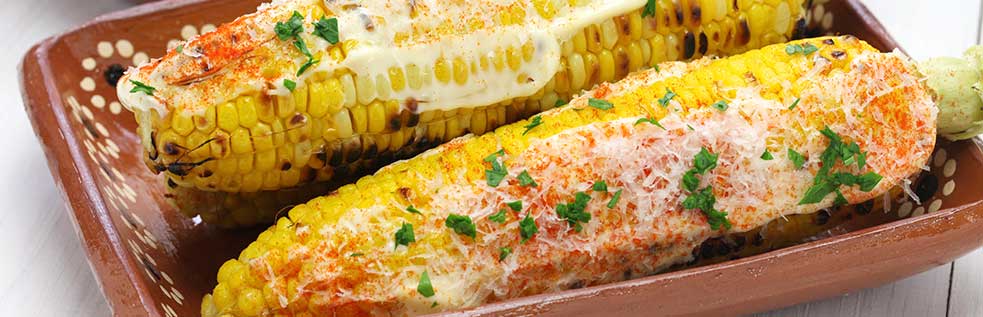 Elote a la Parrilla con Salsa Cremosa de Chipotle 25