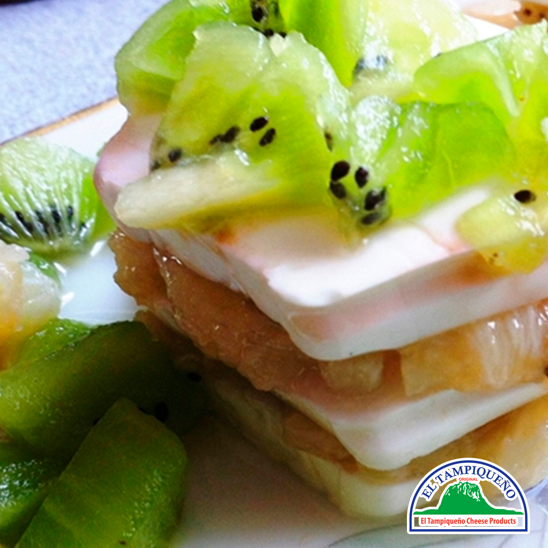 Sandwich de Queso Fresco con Pltano y Kiwi 25